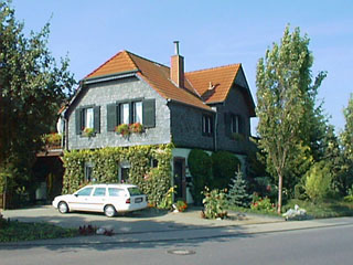 8400187.jpg (90428 Byte)