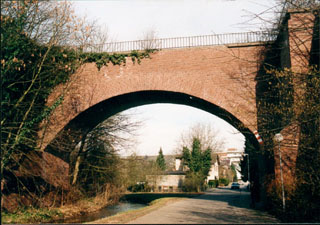 bruecke22.JPG (120022 Byte)